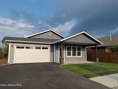 1525 Nicholas