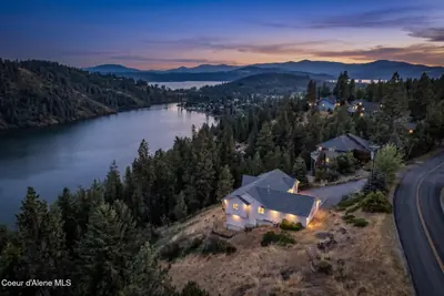 3700 Fernan Hill