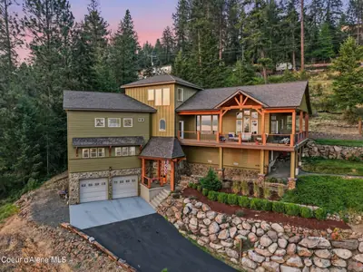 2212 SILVER BEACH