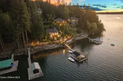 5357 Hayden Lake