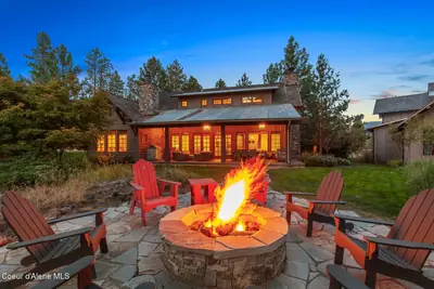 6551 Settlers Pond
