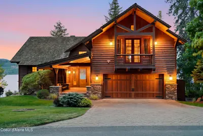 7190 ROCKFORD BAY