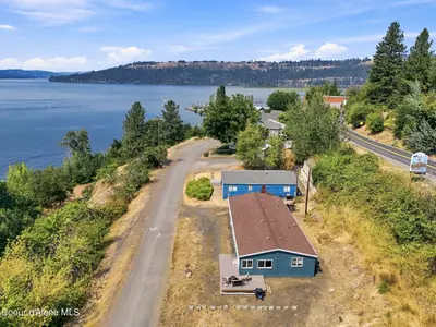 403 Lakefront