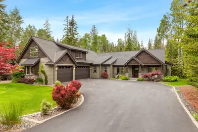 12507 Pebble Creek