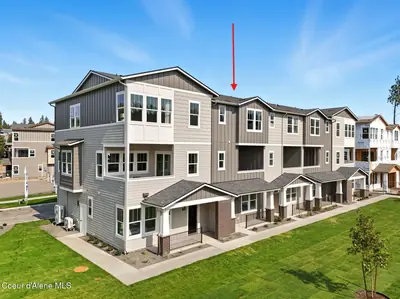 3276 Grandmill