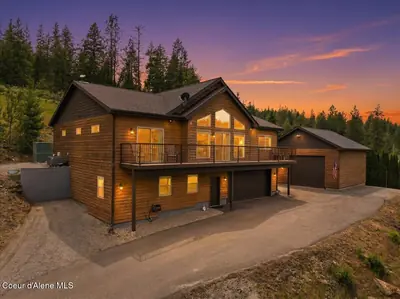 6608 Cougar Gulch