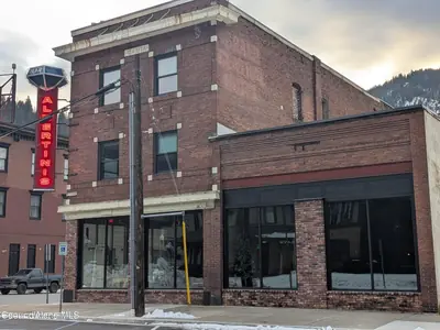 216-220 6th