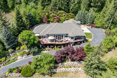 555 Harbor View