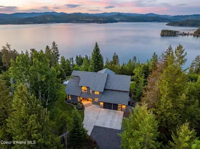 908 HARBOR VIEW