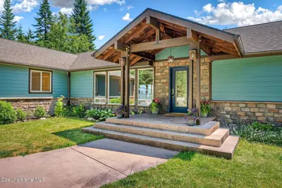 218 Topaz Trail