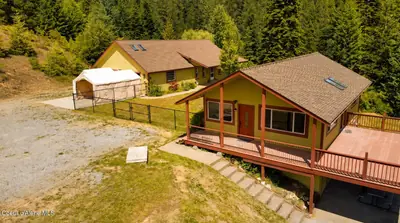 1703 High Ranch