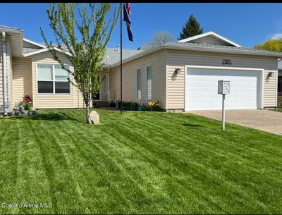 1463 Woodlawn