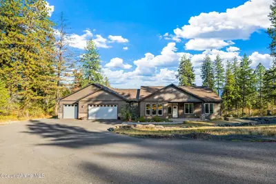 37511 HAYDEN LAKE