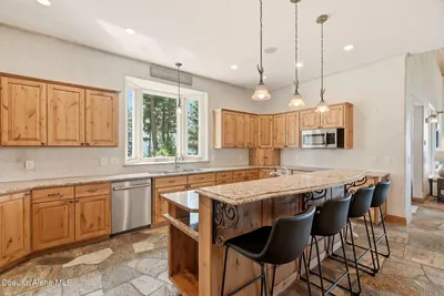 Property 26-7832 - Photo 18
