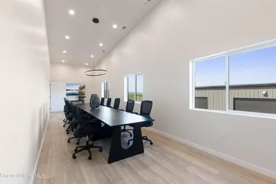 Property 26-6195 - Photo 27