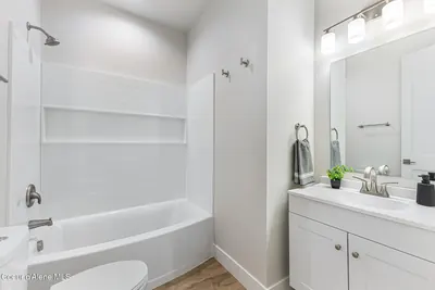 Property 26-10594 - Photo 13