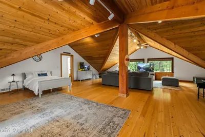 Property 26-7605 - Photo 38