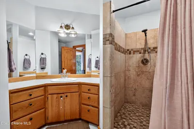 Property 26-10313 - Photo 21