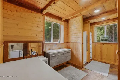 Property 26-8113 - Photo 47