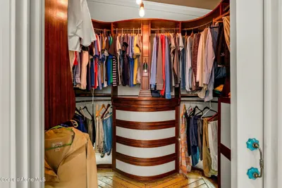 Property 26-8466 - Photo 40