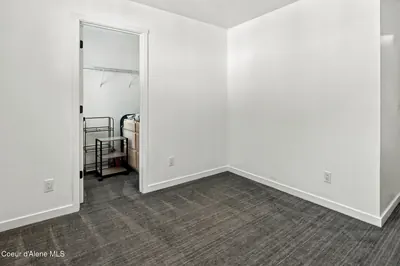 Property 26-10151 - Photo 21