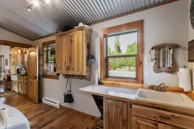 Property 26-8705 - Photo 61