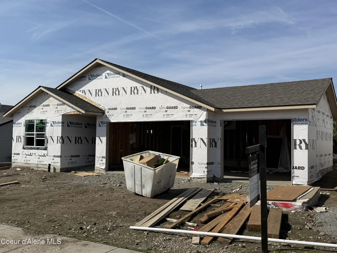 Property 26-9074 - Photo 1
