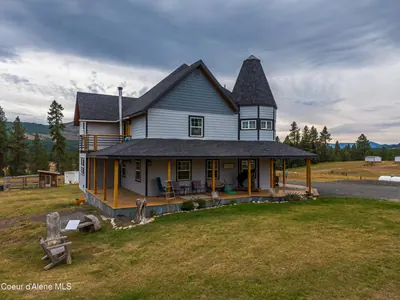 Property 26-9364 - Photo 2