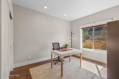 Property 26-9607 - Photo 26