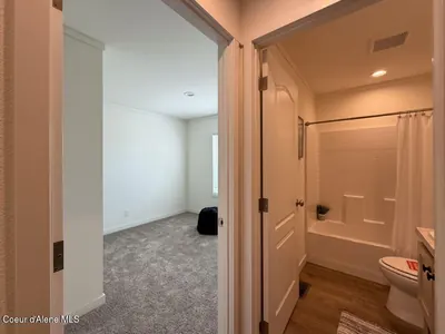Property 26-10414 - Photo 5