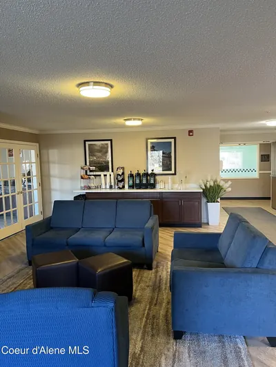 Property 25-1211 - Photo 25
