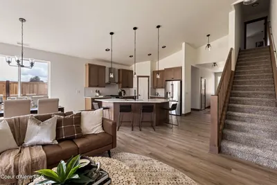 Property 26-10610 - Photo 40