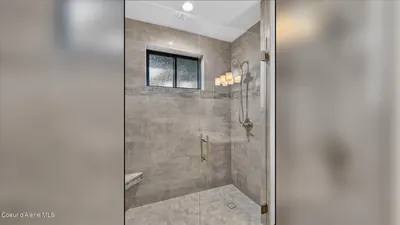 Property 26-8183 - Photo 74