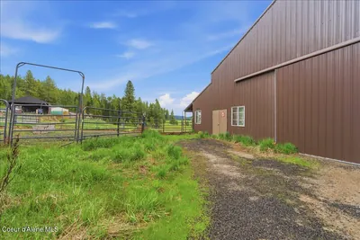 Property 26-9878 - Photo 50