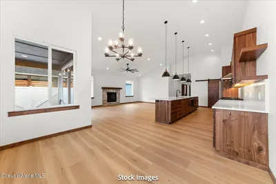 Property 26-9125 - Photo 31