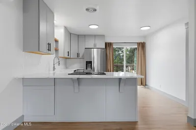 Property 26-7633 - Photo 15