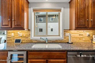 Property 26-9264 - Photo 9