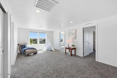 Property 26-10642 - Photo 22