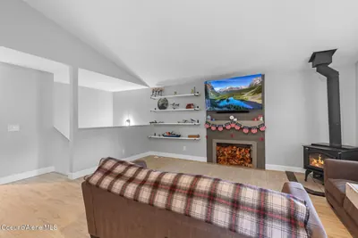 Property 26-6928 - Photo 9