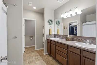 Property 26-9950 - Photo 20