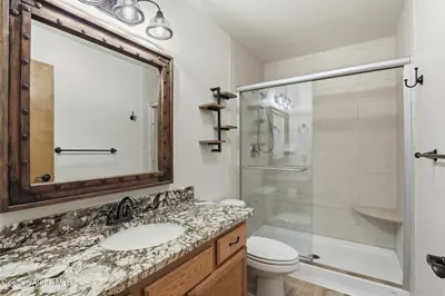Property 26-6137 - Photo 26