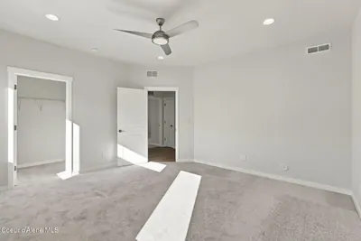 Property 26-10339 - Photo 18