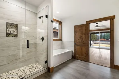 Property 26-8025 - Photo 26