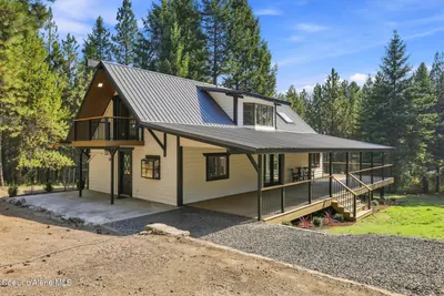 Property 26-8640 - Photo 1