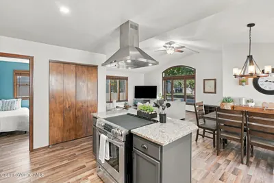 Property 26-10084 - Photo 18