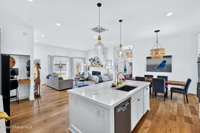 Property 26-8758 - Photo 12