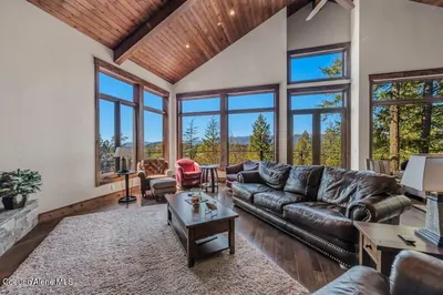 Property 26-8040 - Photo 9