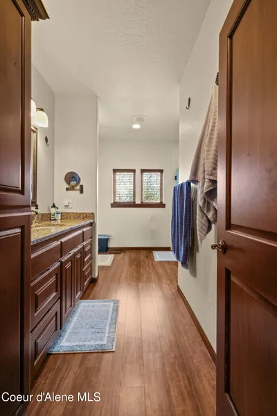 Property 26-10054 - Photo 27