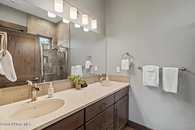Property 26-6221 - Photo 39