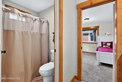 Property 26-10313 - Photo 26